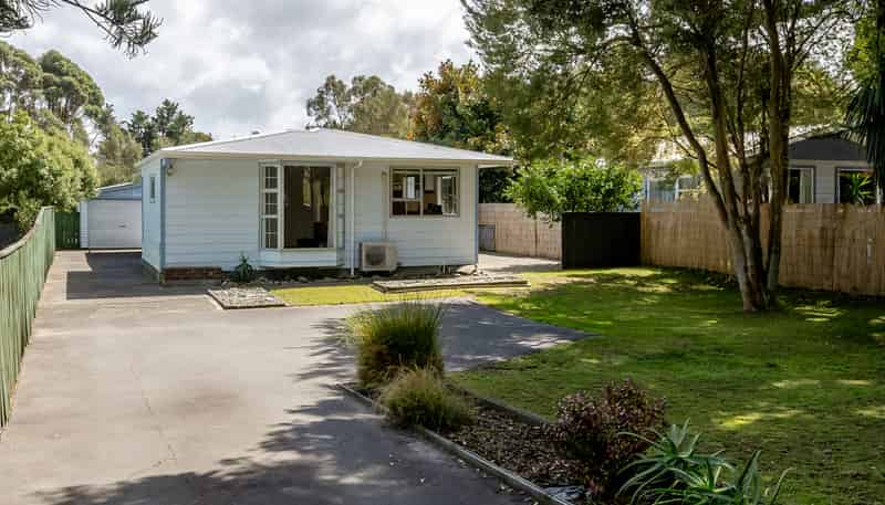 218 Main Road South, Raumati South