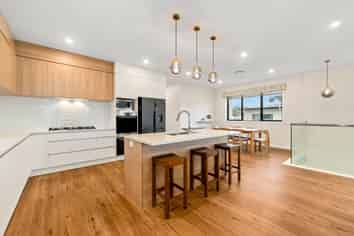 19 Pacific Heights Road, Orewa