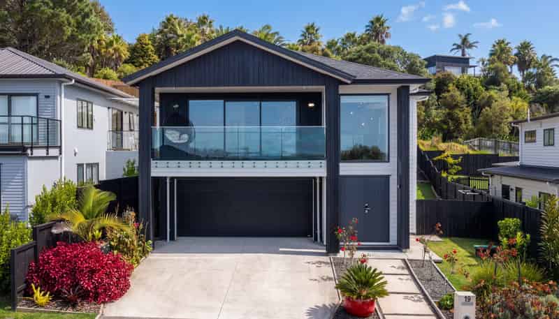 19 Pacific Heights Road, Orewa