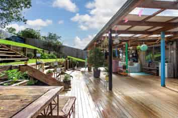 17 Empressa Heights, Helensville