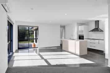 8 Gladstone Street, Hawera