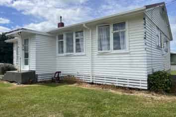 31 Acourt Street, Hawera