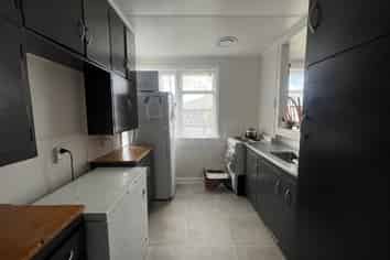 31 Acourt Street, Hawera