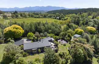 10 Hewetson Rd, Upper Moutere