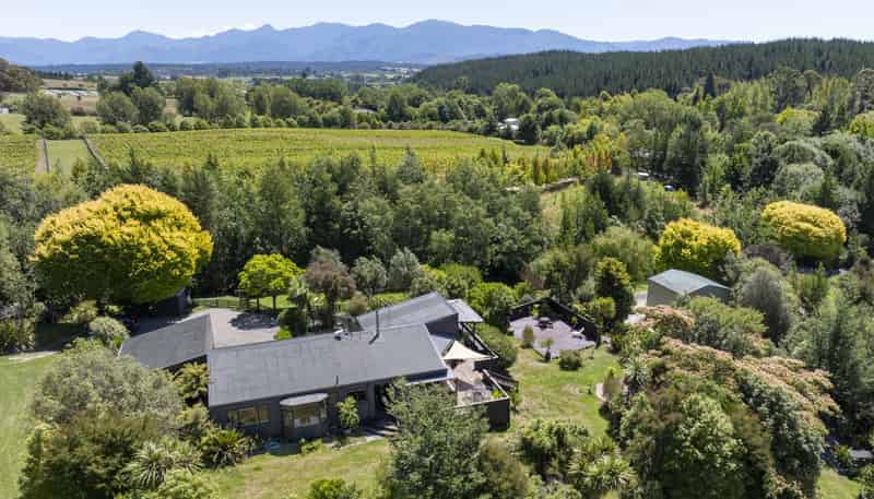 10 Hewetson Rd, Upper Moutere