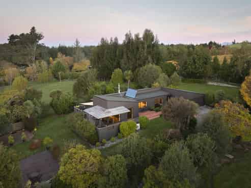 10 Hewetson Rd, Upper Moutere