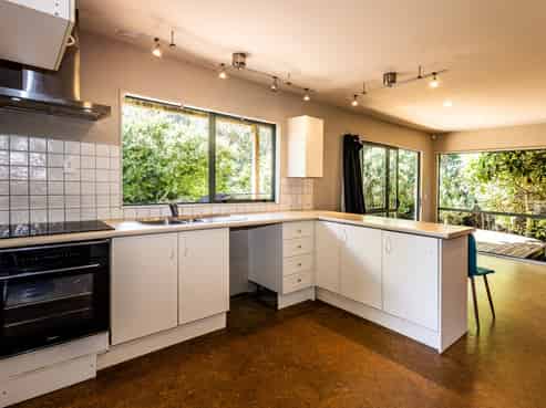 39A Miharo Street, Rangataua