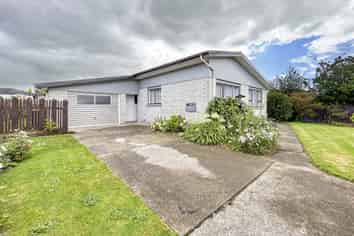 4 Cheyne Street , Windsor