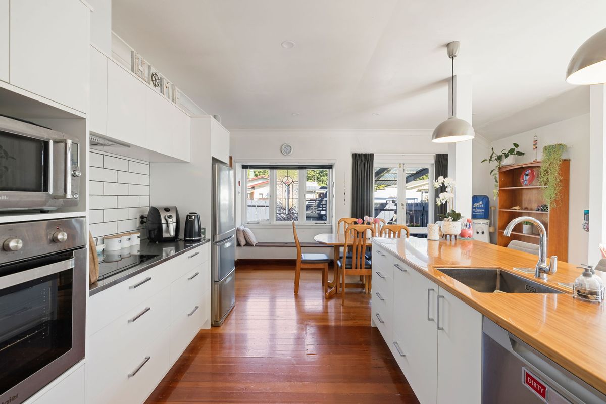 Character Charm, Modern Comfort & Room to Grow - Flere