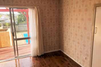 11 Poto Street, Te Atatu South