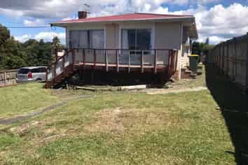 11 Poto Street, Te Atatu South