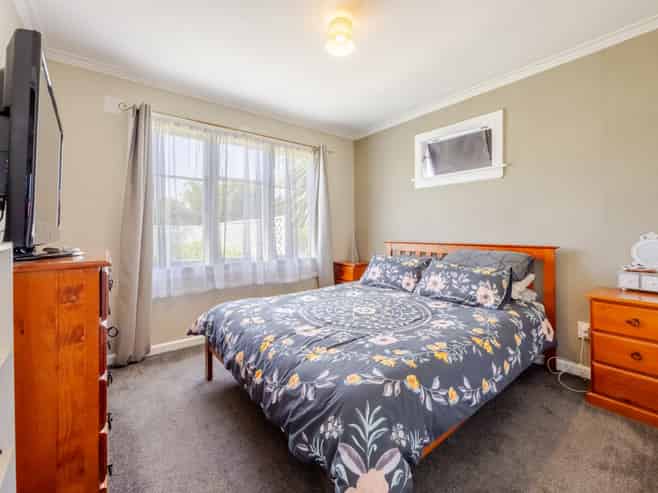 11 Tripoli Street, Onekawa