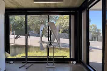 PREMIUM COLLEGE HILL STUDIO / OFFICE
