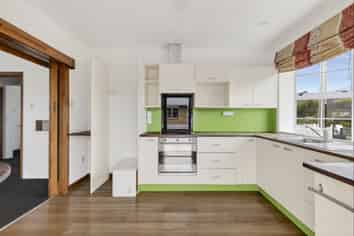 1/3 Tainui Street, Stoke