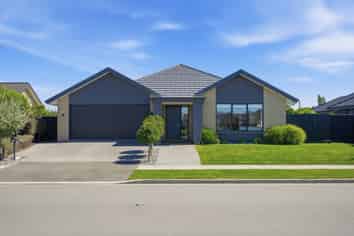 26 Blunden Road, Lincoln