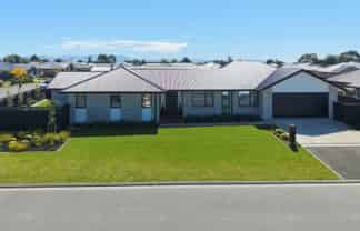 1 Cedric Place, DARFIELD