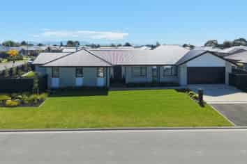 1 Cedric Place, DARFIELD