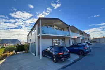 21A Gordon Road, Wanaka