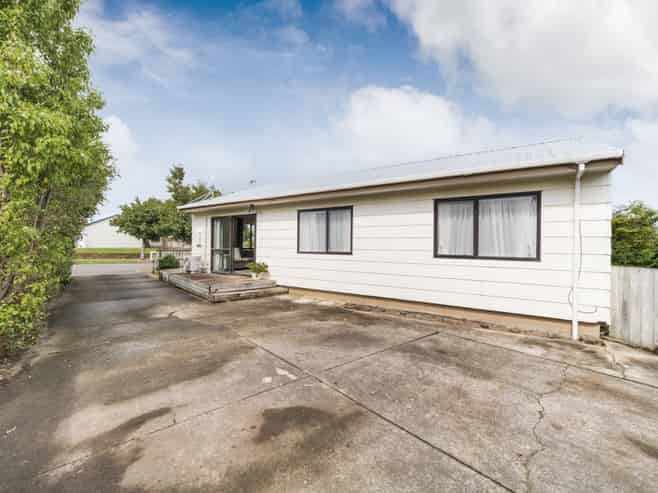 99 Hillcrest Drive, Kelvin Grove