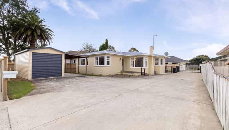 87 College Street, Awapuni