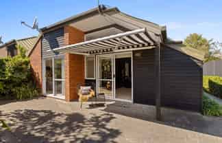 3/93 Aikmans Road, Merivale