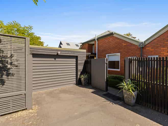 3/93 Aikmans Road, Merivale