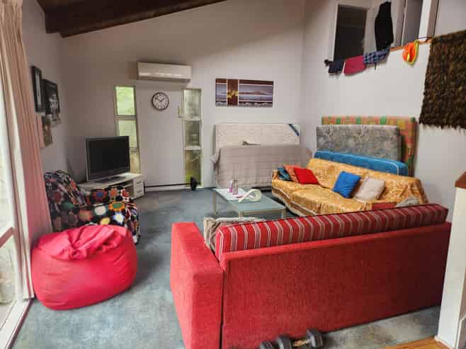 220 Golf Road, Titirangi