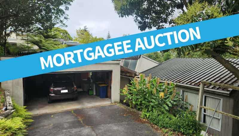 220 Golf Road, Titirangi