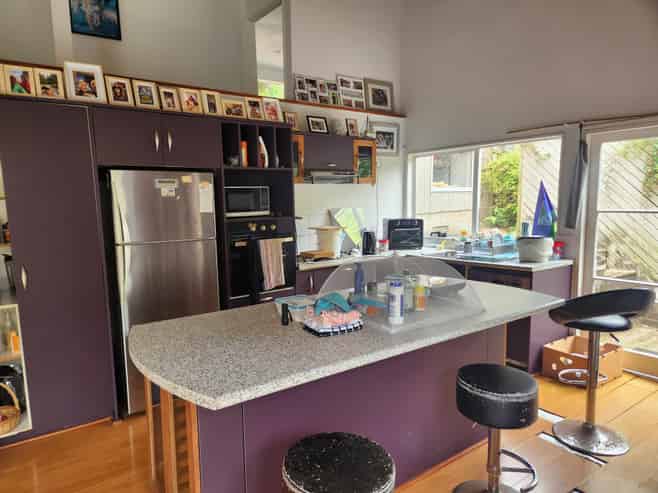 220 Golf Road, Titirangi