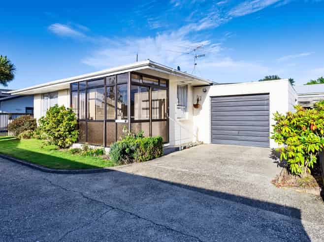 104A Jenkin Street, Strathern