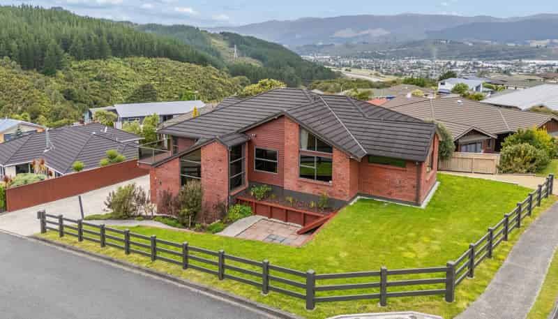 115 Kirton Drive, Riverstone Terraces