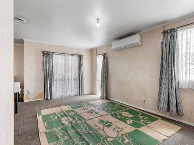 64 Tony Segedin Drive, Avondale