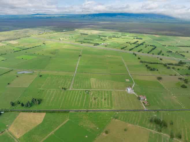 874 Wani Road, Paeroa