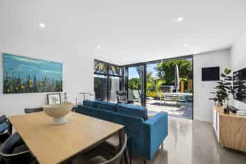 19 Picton Avenue, Newtown