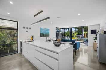 19 Picton Avenue, Newtown