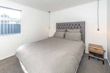 10 Banks Place, Tawhero