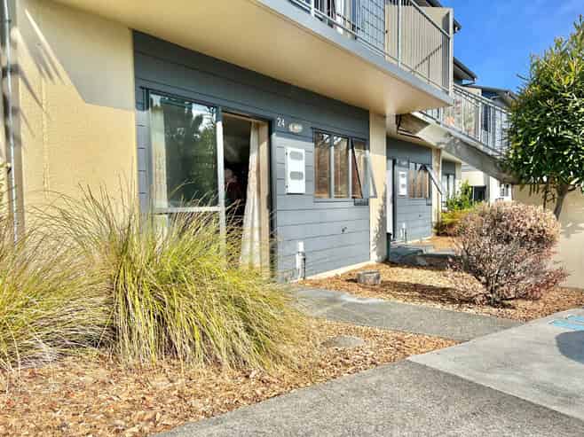 24 Malaspina Place, Papatoetoe