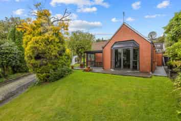 1/3 Karitane Drive, Cashmere