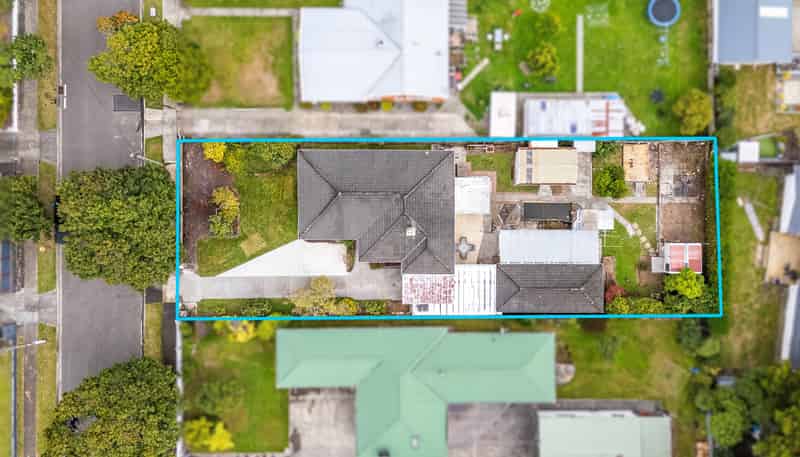 6 Hall Grove, Ebdentown