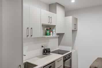 808b/770 Great South Road, Manukau