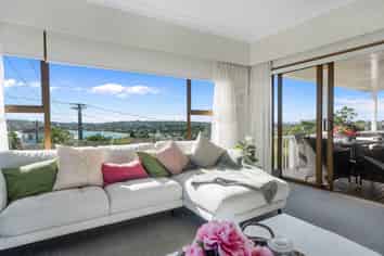 19 Monyash Road, Manly