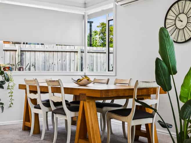 11 Finchley Road, Torbay