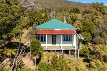 16 Napier Street, Granity