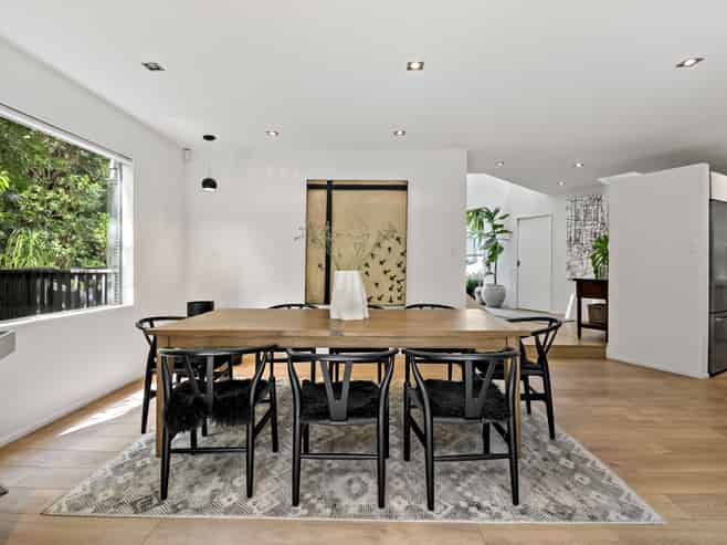 12A Fancourt Street, Meadowbank