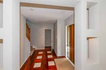 76 Medallion Dr, Albany