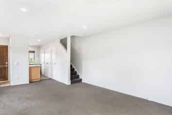 26/10 John Jennings Drive, Oteha