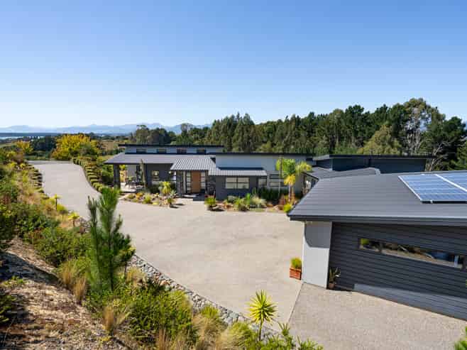 103 Redvale Road, REDWOOD VALLEY