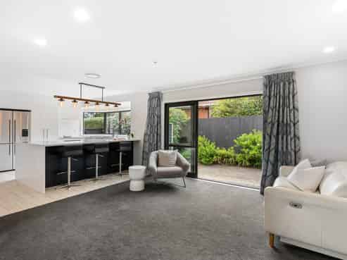 30 Orangewood Drive, Northpark