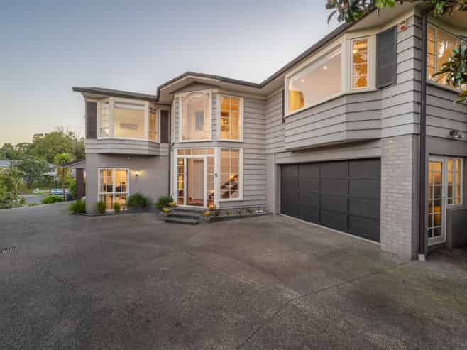 8 Kerry Dell, Cockle Bay