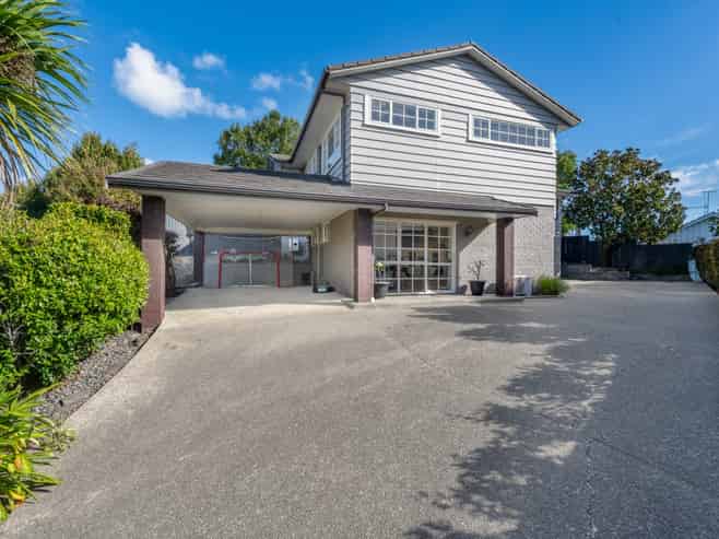 8 Kerry Dell, Cockle Bay